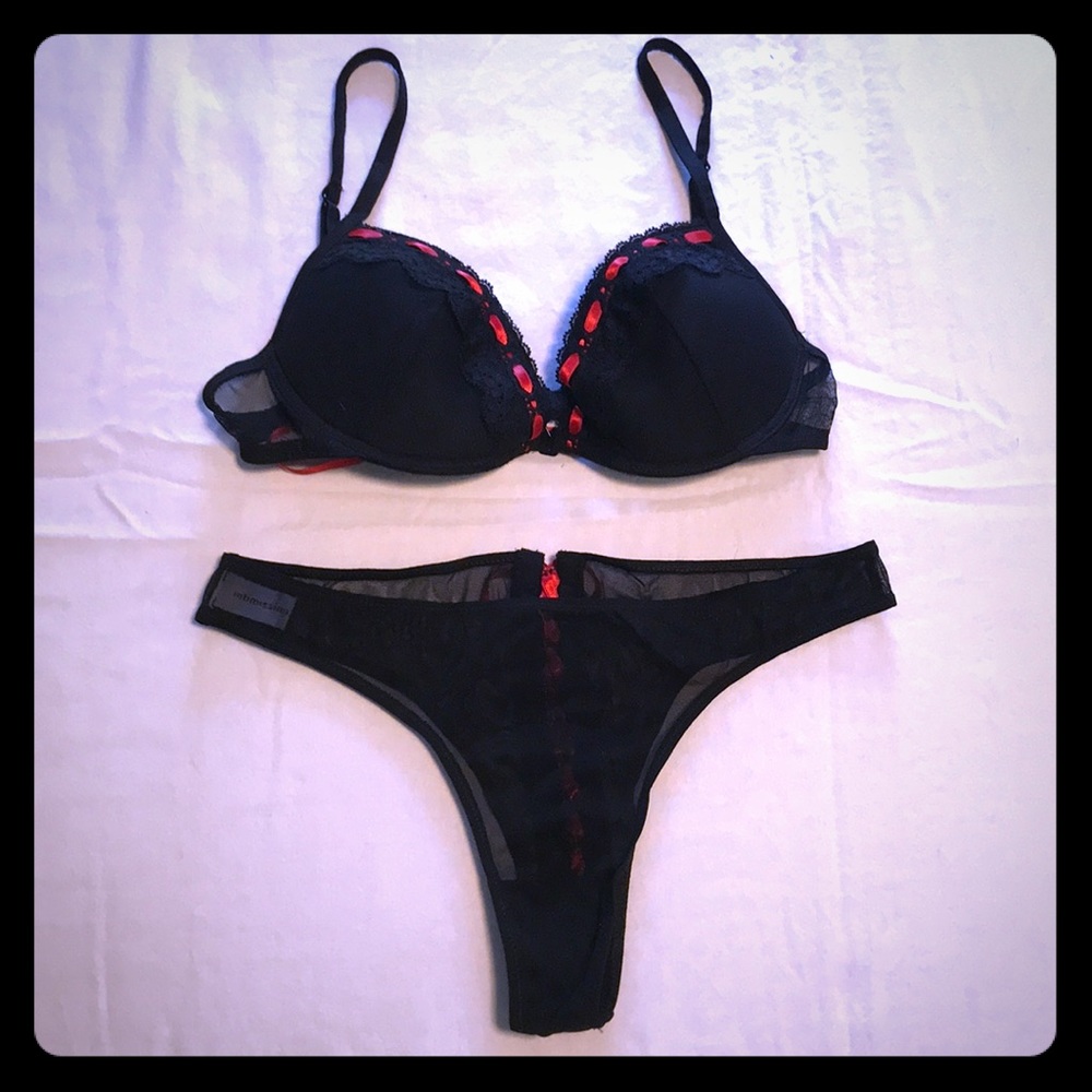 Lingerie. NWOT. Intimissimi. Black/red ribbon.